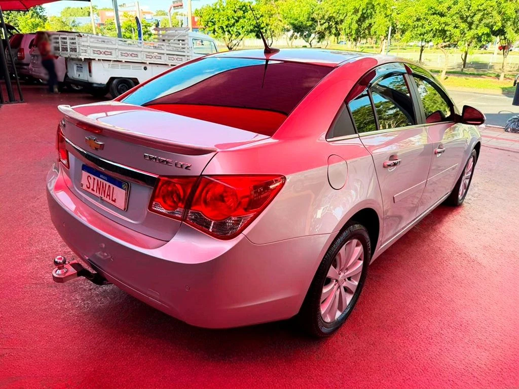 CHEVROLET CRUZE