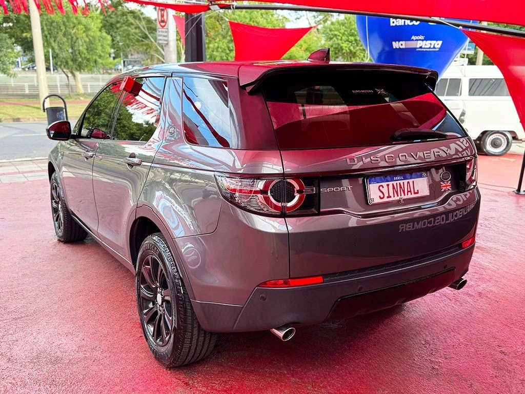 LAND ROVER DISCOVERY SPORT