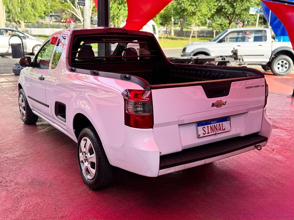 CHEVROLET MONTANA