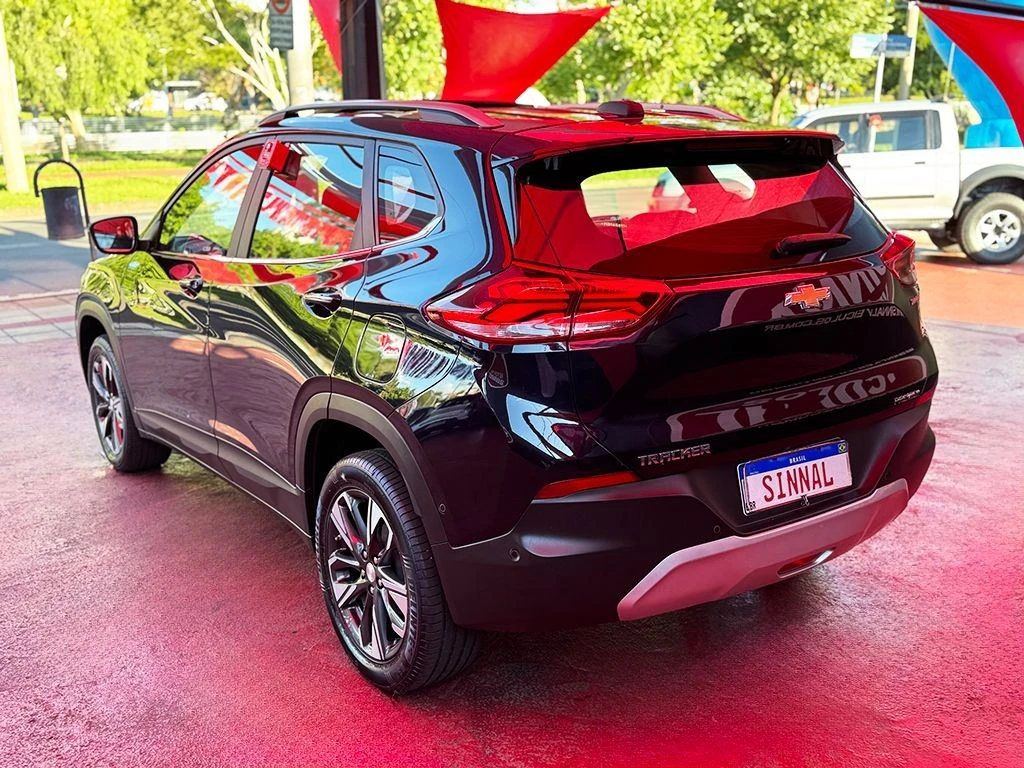 CHEVROLET TRACKER