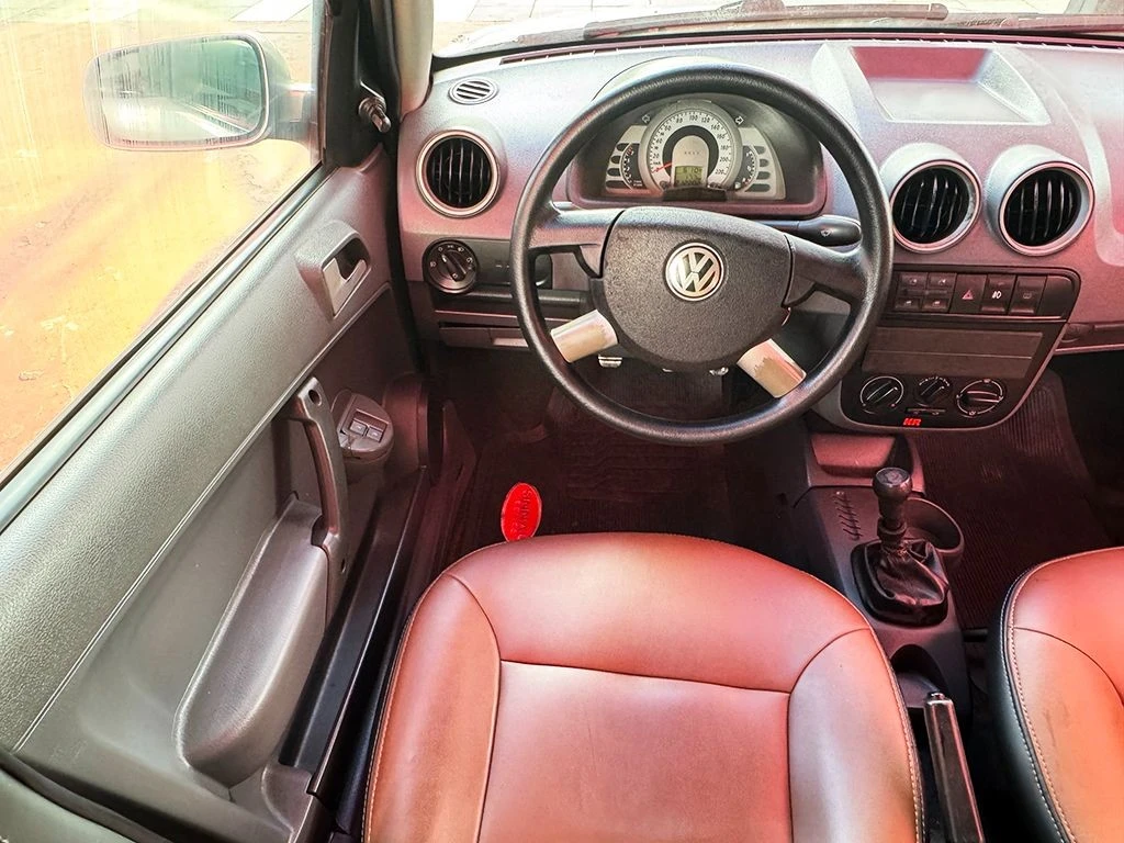 VOLKSWAGEN GOL
