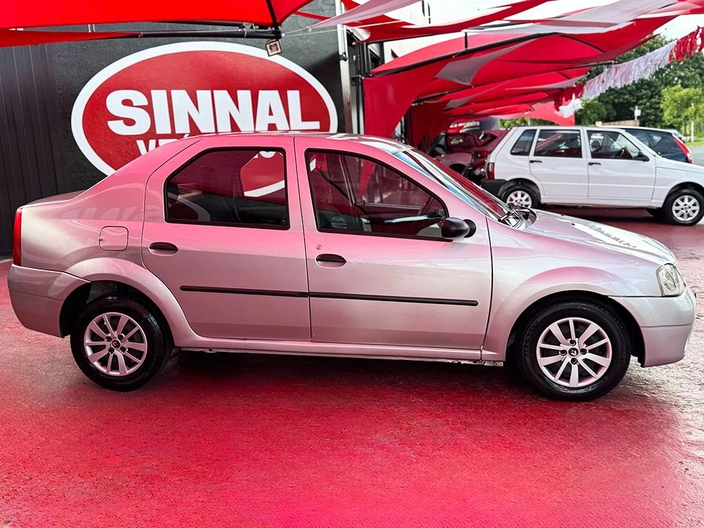 RENAULT LOGAN