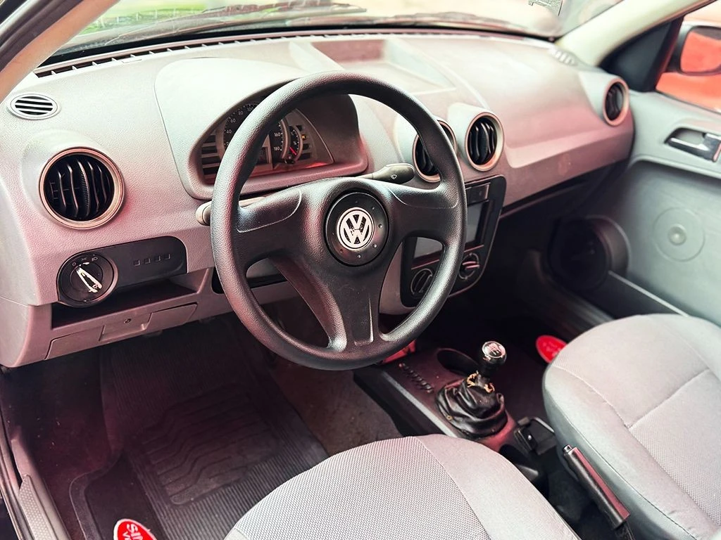 VOLKSWAGEN GOL
