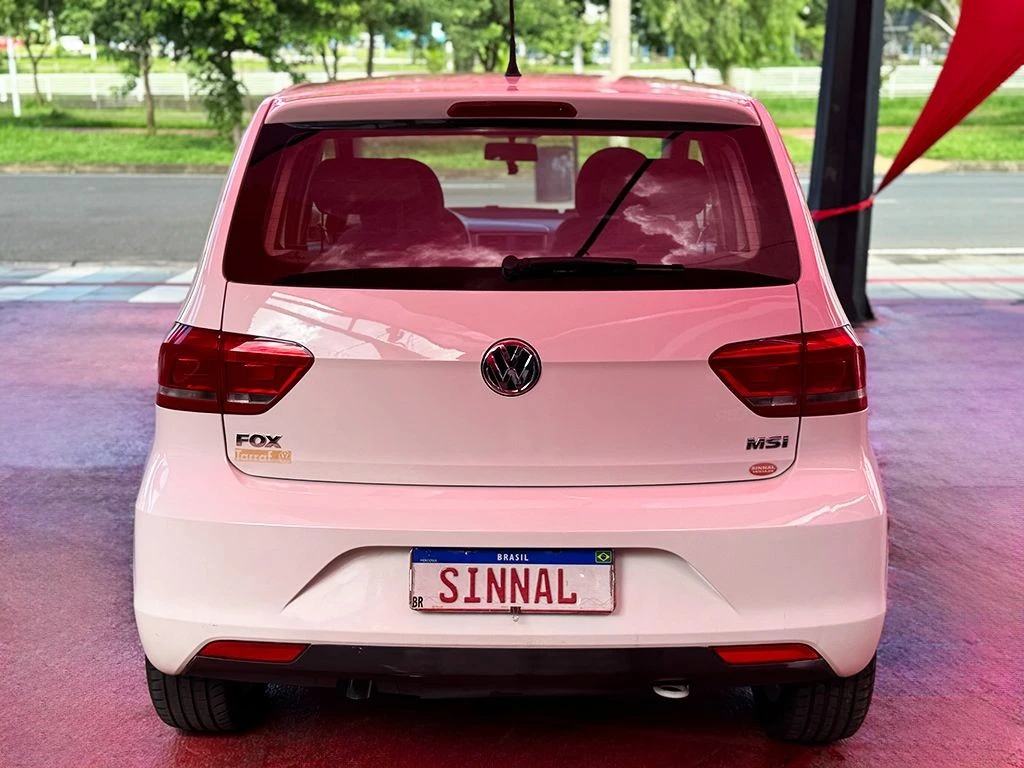 VOLKSWAGEN FOX