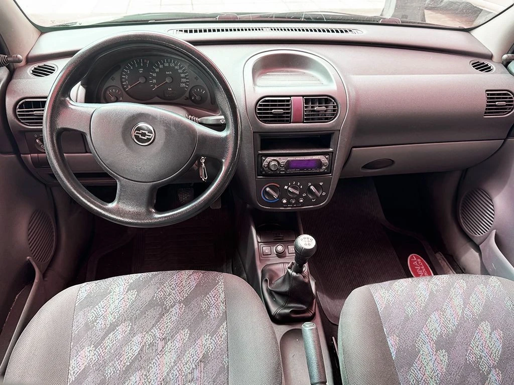 CHEVROLET CORSA