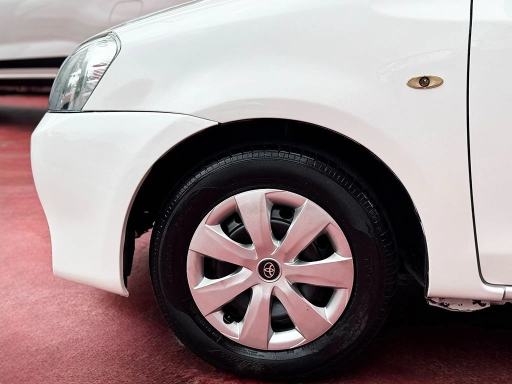 TOYOTA ETIOS