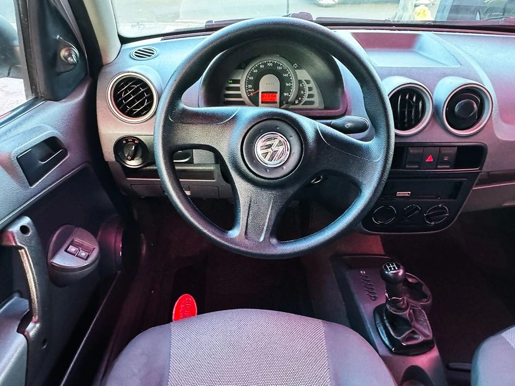 VOLKSWAGEN GOL