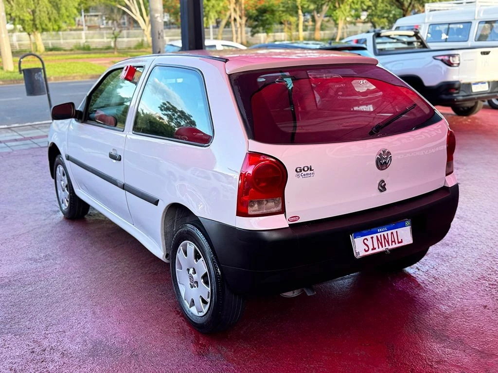 VOLKSWAGEN GOL