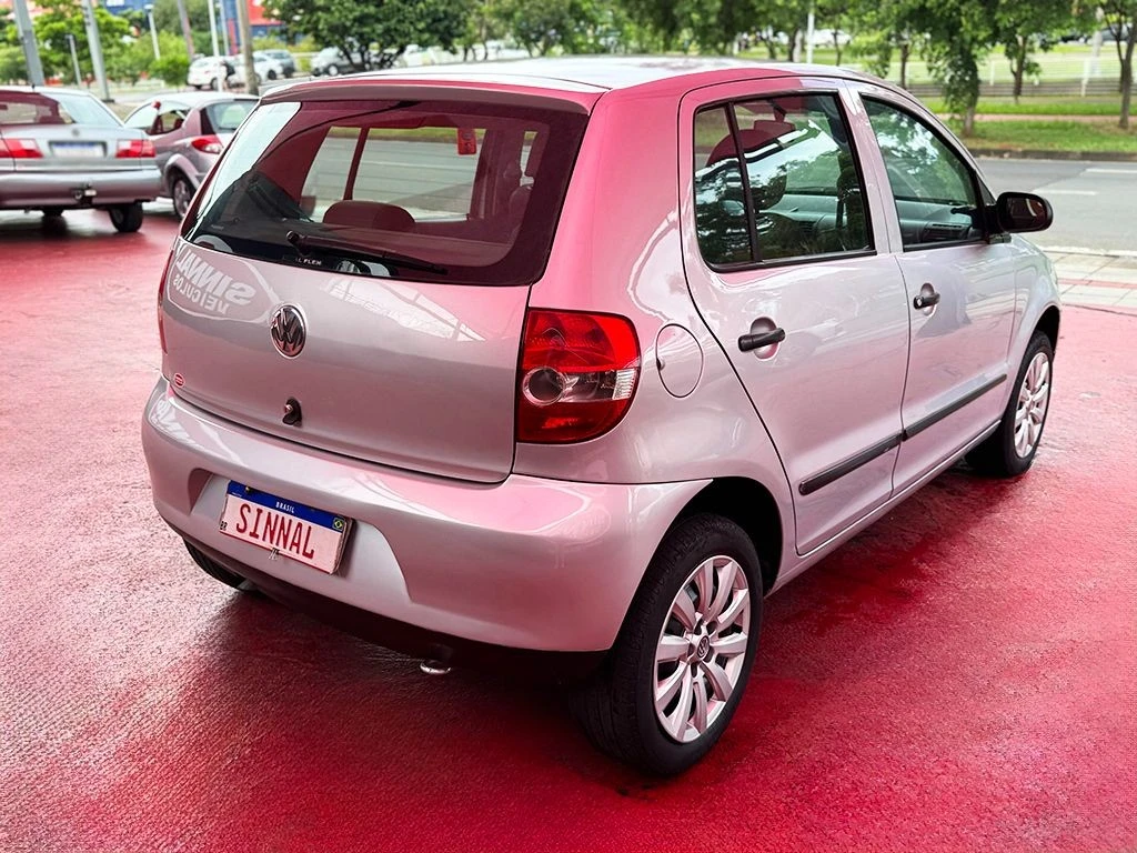 VOLKSWAGEN FOX
