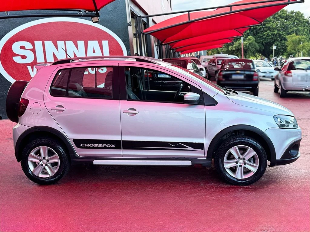 VOLKSWAGEN CROSSFOX