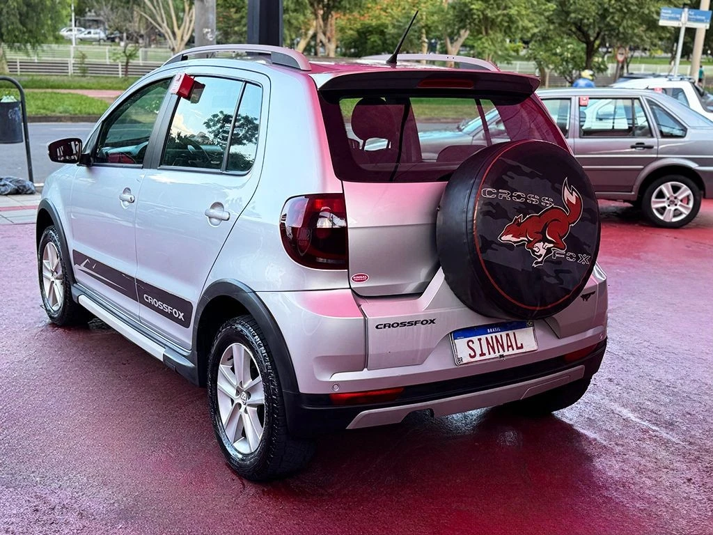 VOLKSWAGEN CROSSFOX