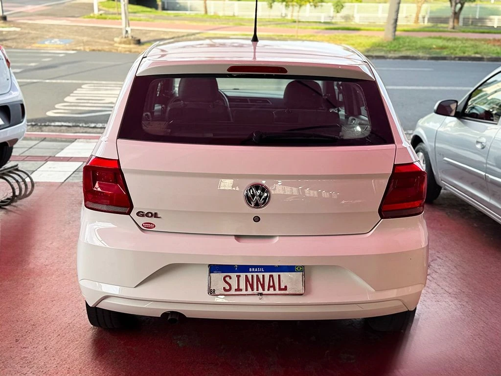 VOLKSWAGEN GOL