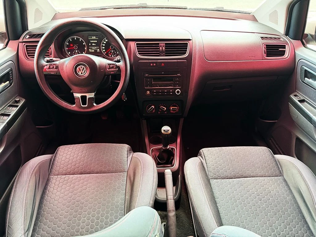 VOLKSWAGEN SPACE CROSS