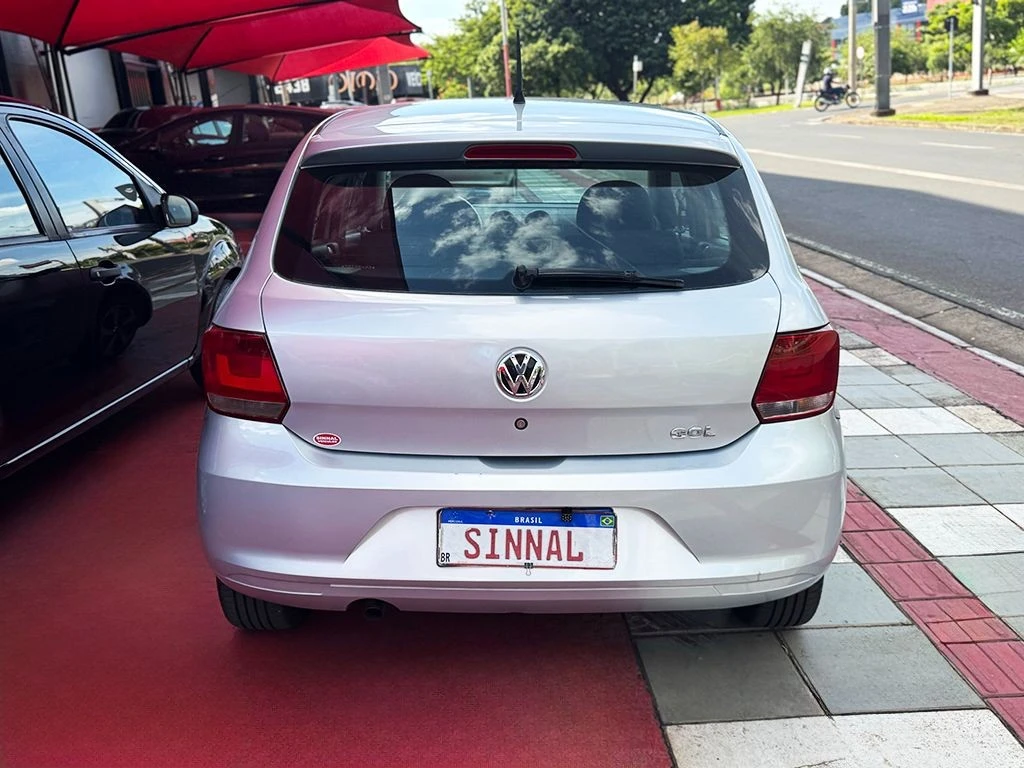 VOLKSWAGEN GOL