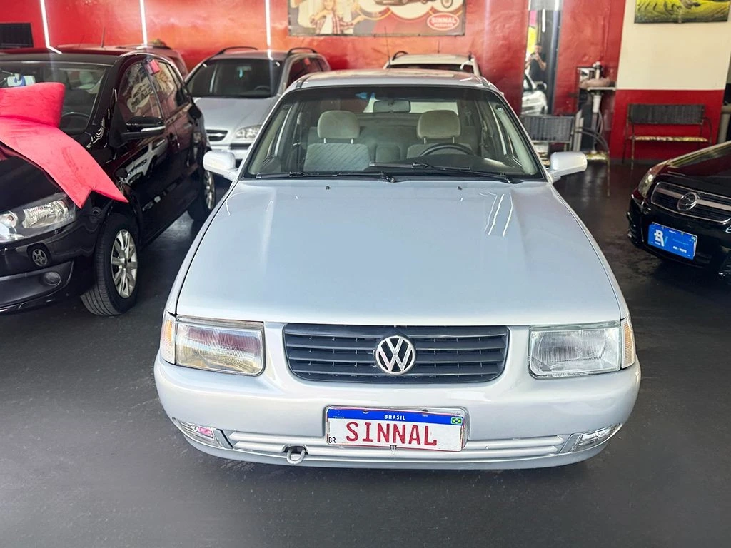 VOLKSWAGEN SANTANA