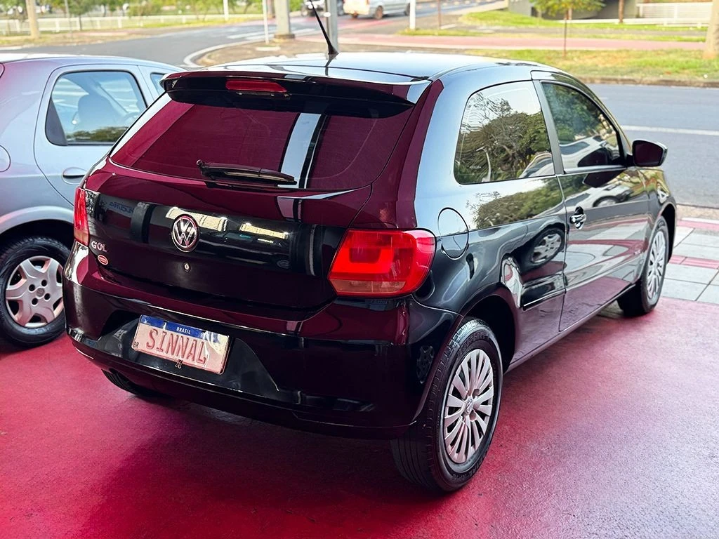 VOLKSWAGEN GOL