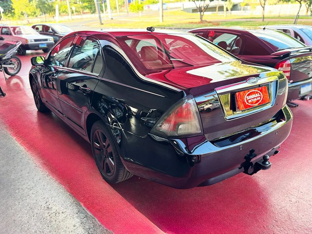 FORD FUSION