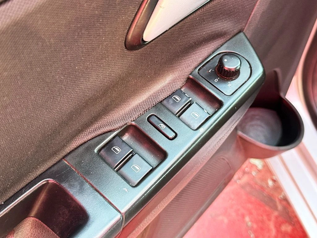 VOLKSWAGEN SPACEFOX