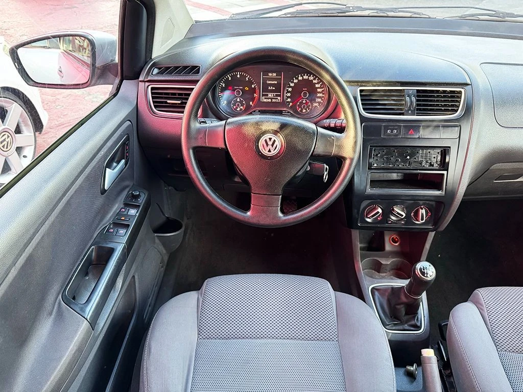 VOLKSWAGEN SPACEFOX