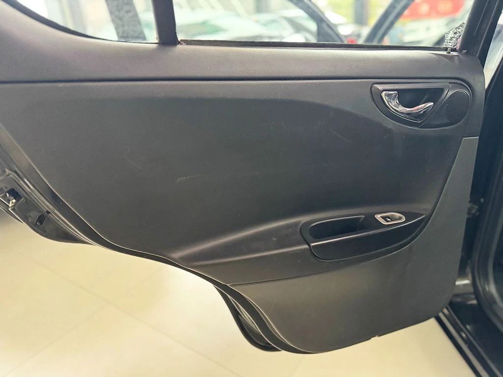 JAC J3