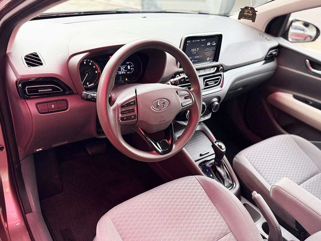 HYUNDAI HB20S