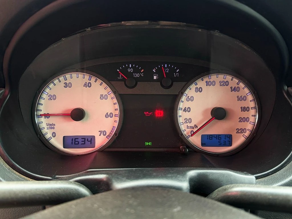 VOLKSWAGEN GOL