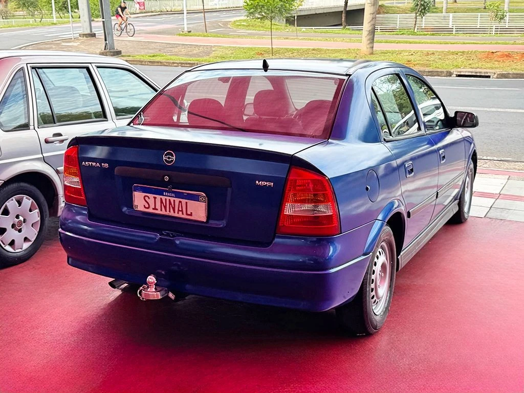 CHEVROLET ASTRA