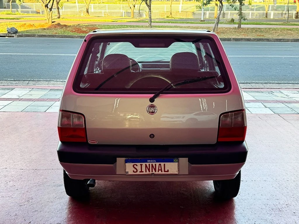 FIAT UNO