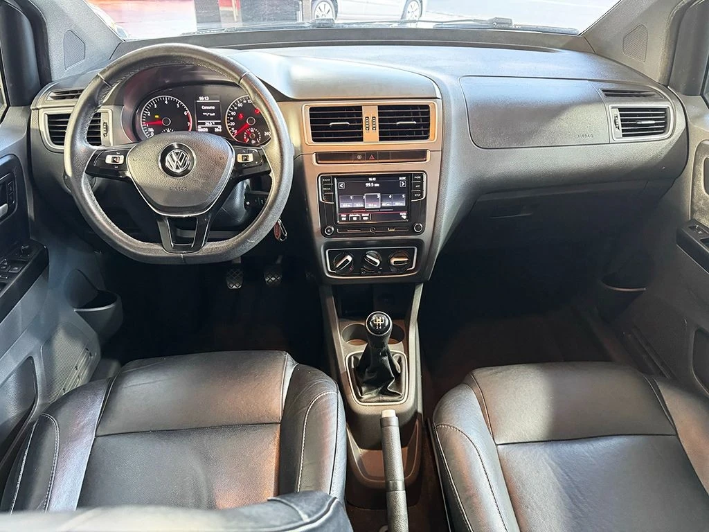 VOLKSWAGEN FOX