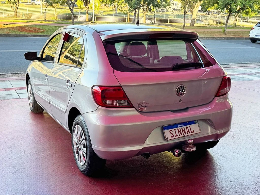 VOLKSWAGEN GOL