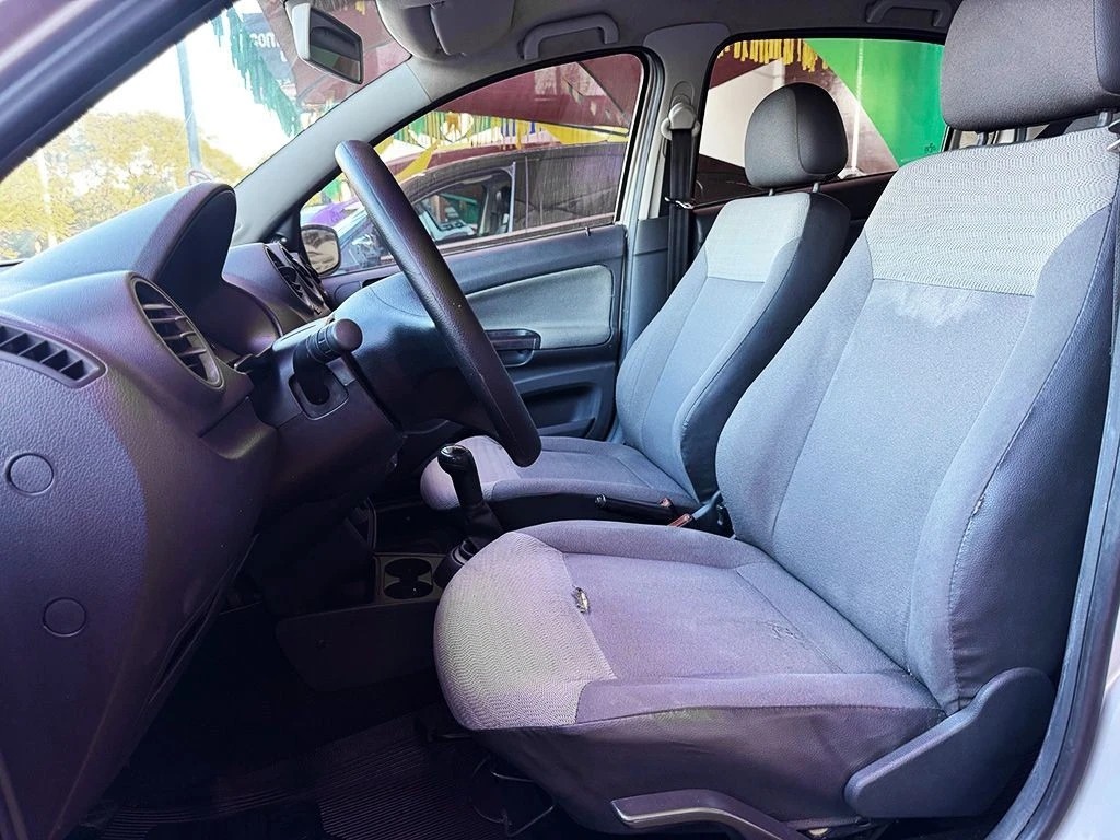 VOLKSWAGEN VOYAGE