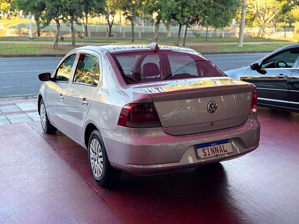 VOLKSWAGEN VOYAGE