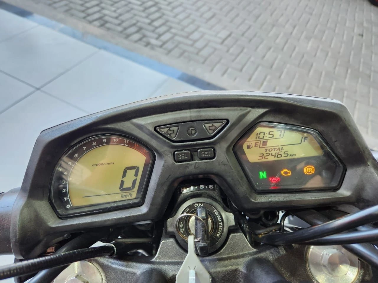HONDA CB 650 F