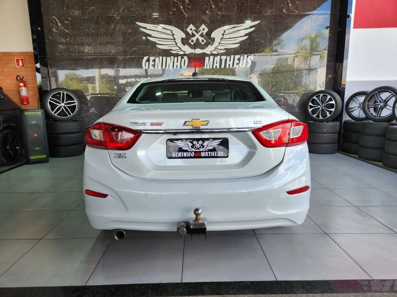 CHEVROLET CRUZE