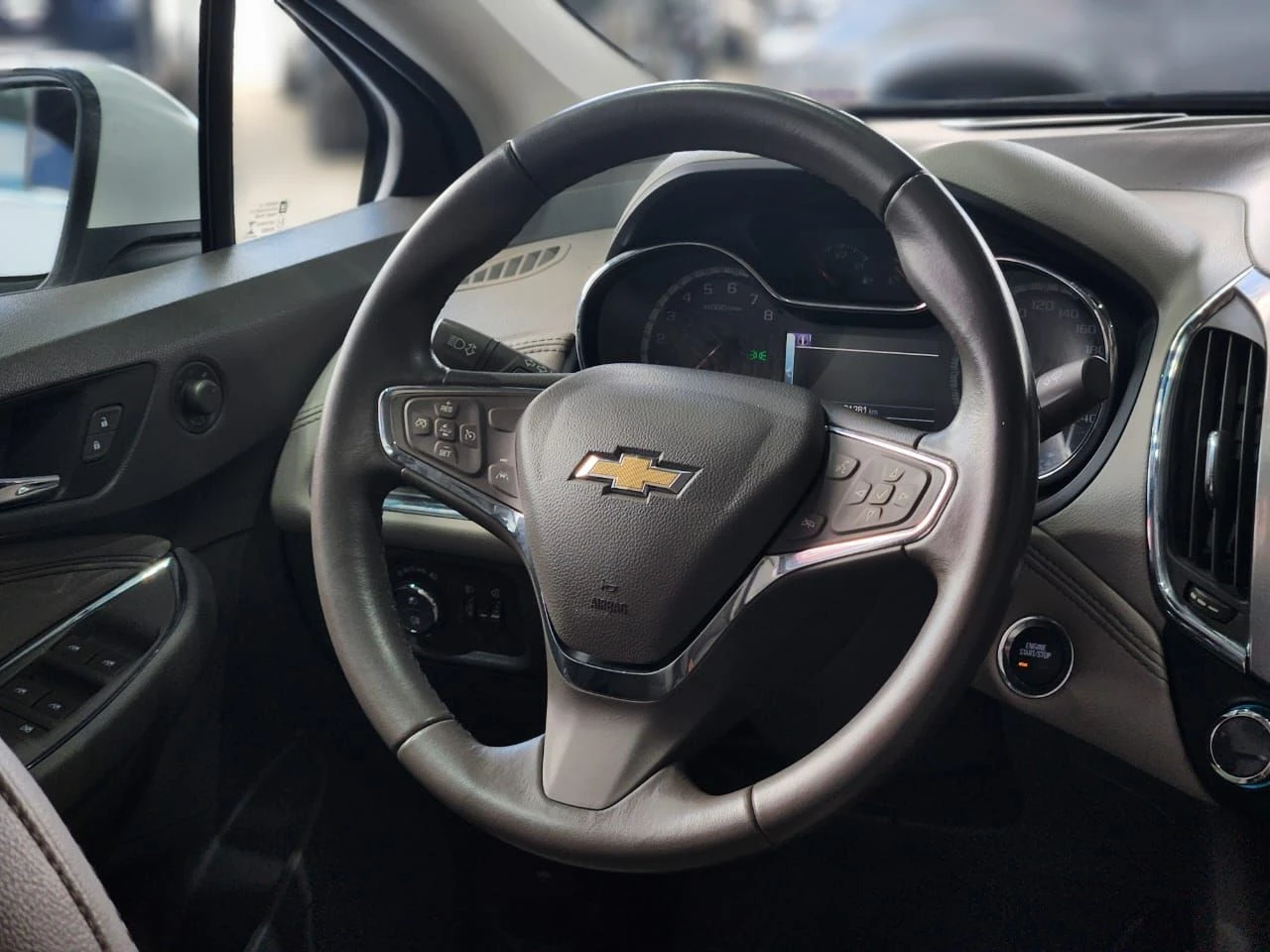 CHEVROLET CRUZE