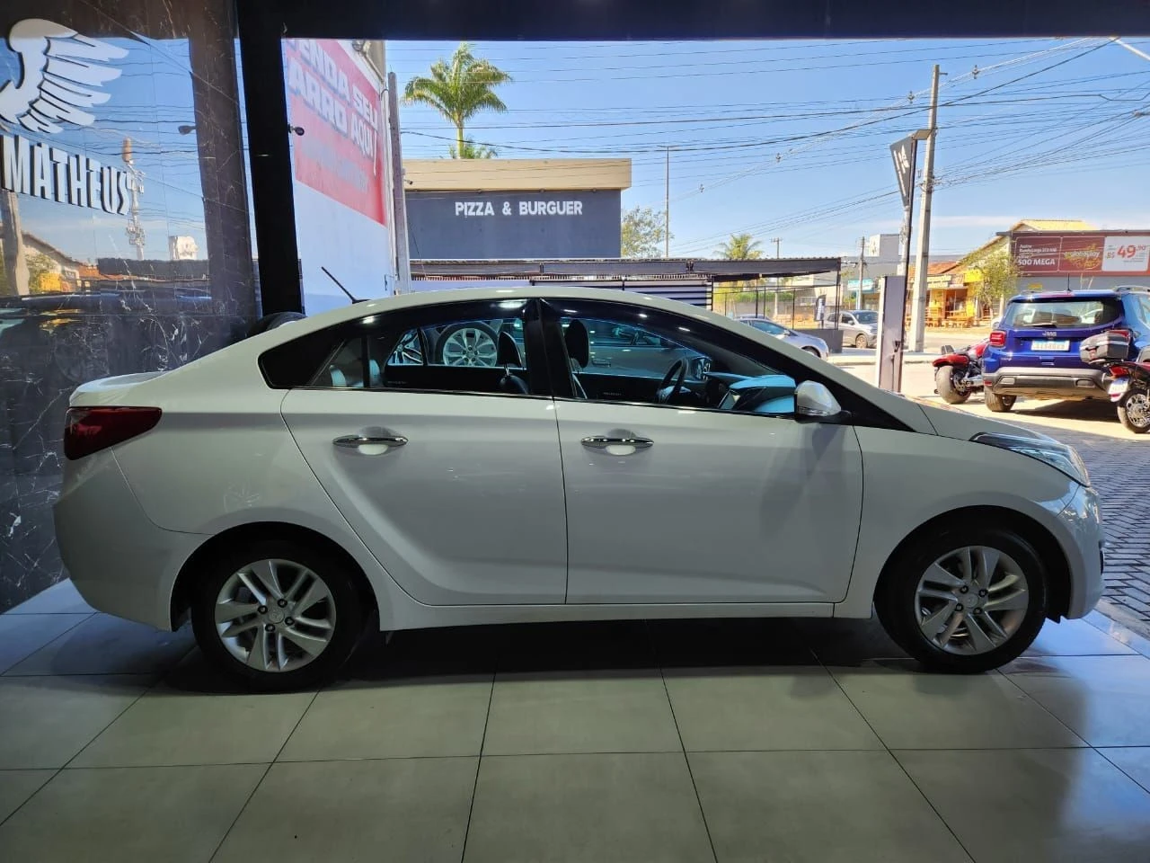 HYUNDAI HB20S