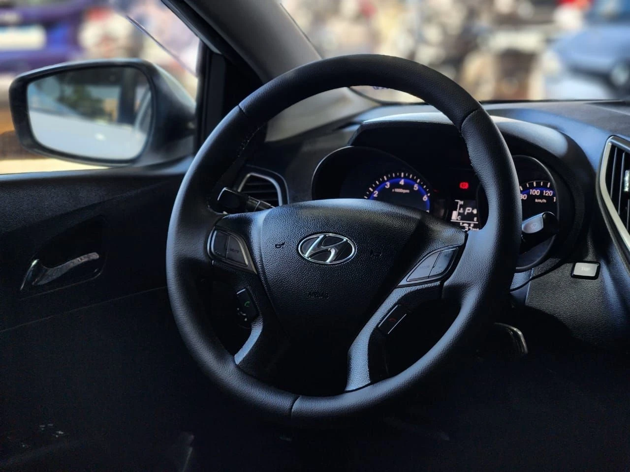 HYUNDAI HB20S