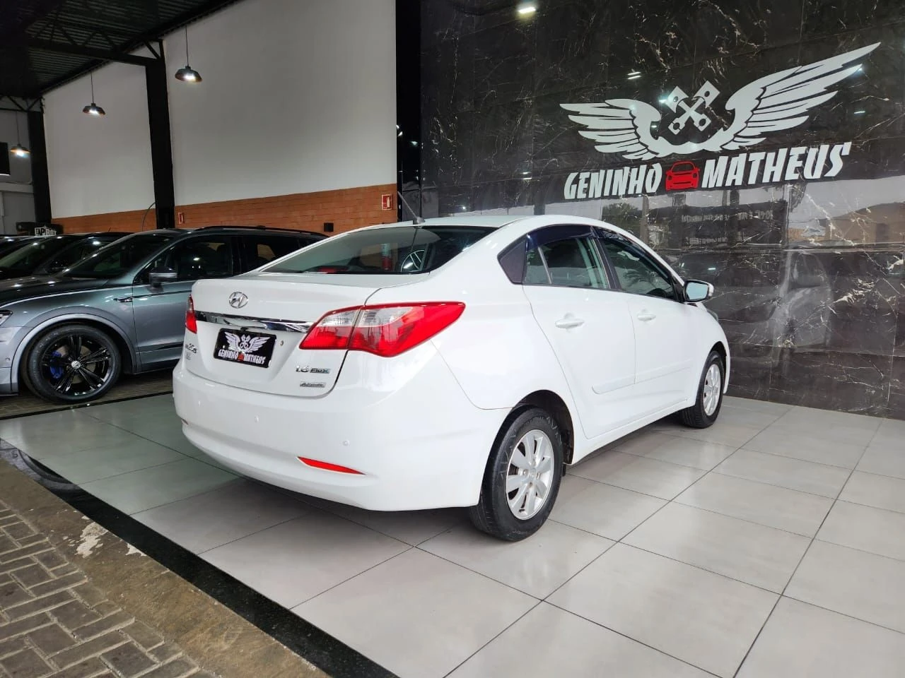 HYUNDAI HB20S