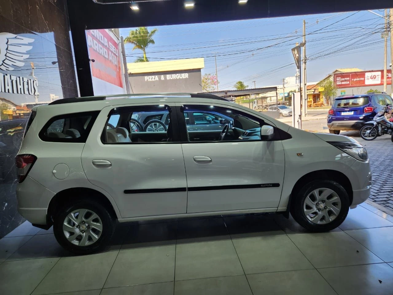 CHEVROLET SPIN
