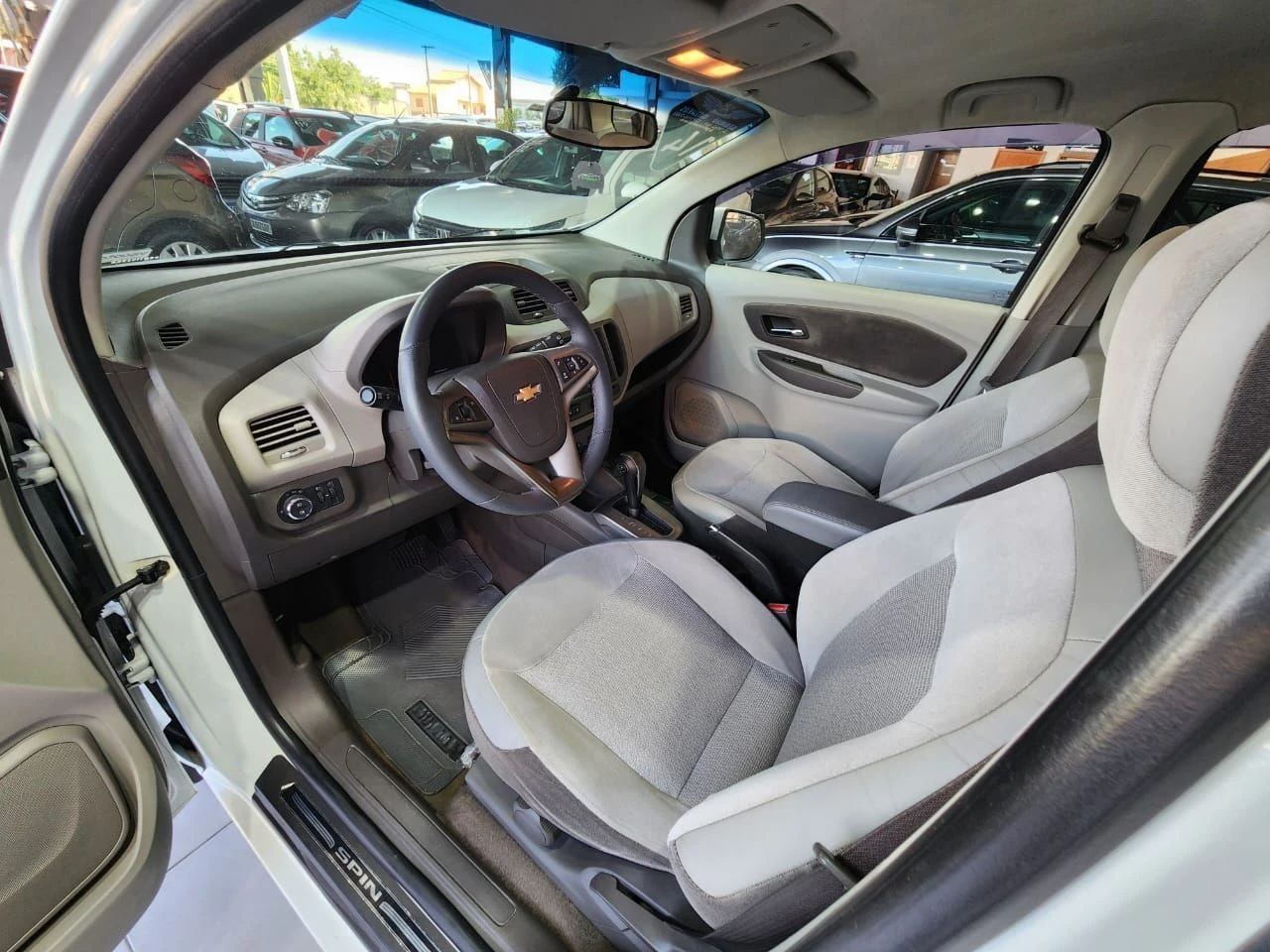 CHEVROLET SPIN