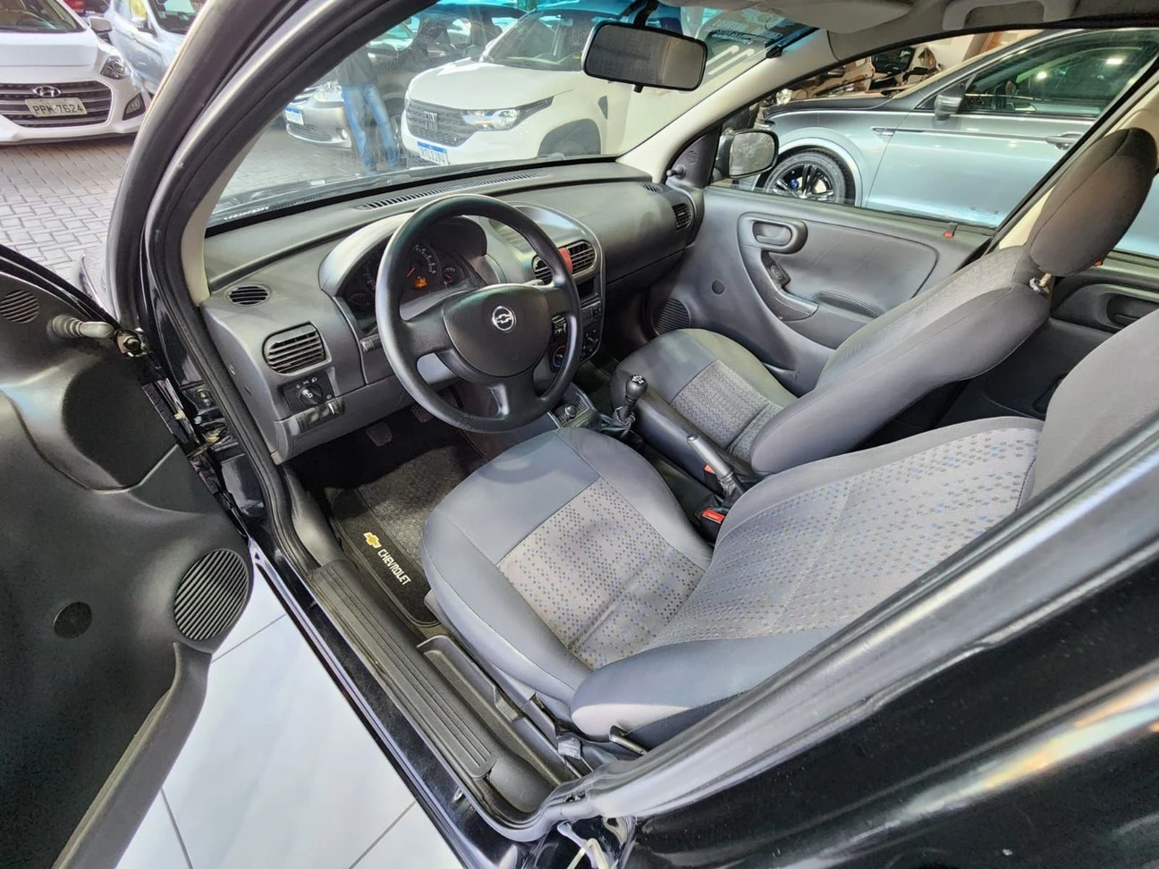 CHEVROLET CORSA