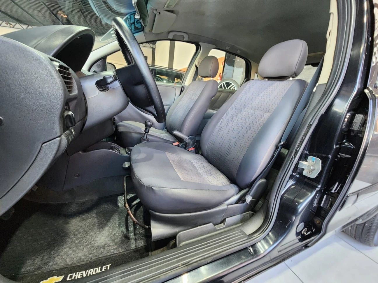 CHEVROLET CORSA