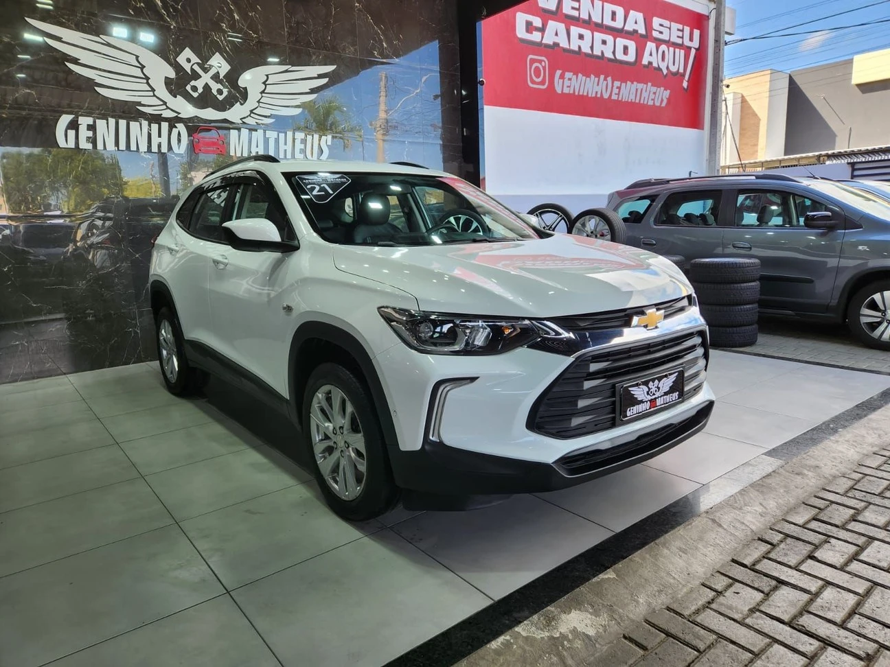 CHEVROLET TRACKER