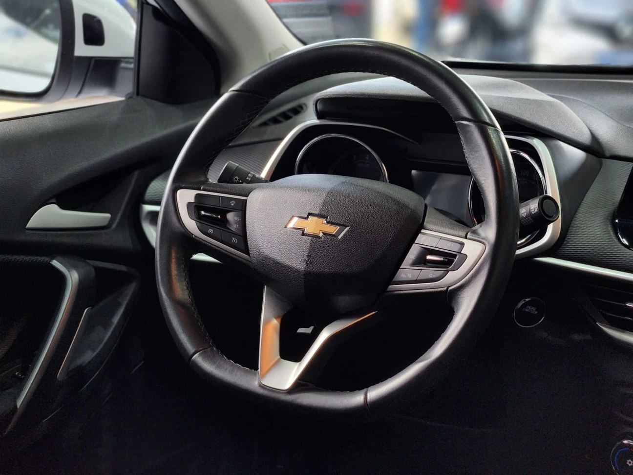 CHEVROLET TRACKER