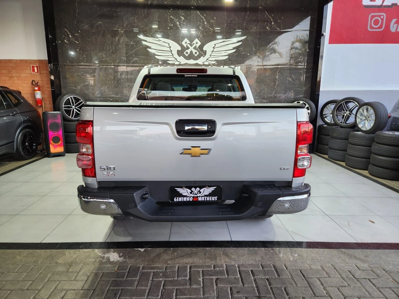 CHEVROLET S10