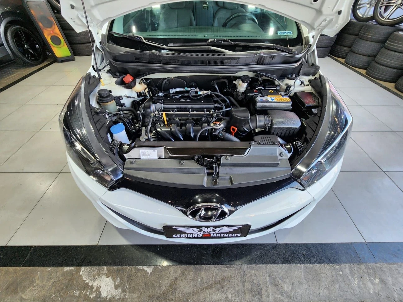 HYUNDAI HB20