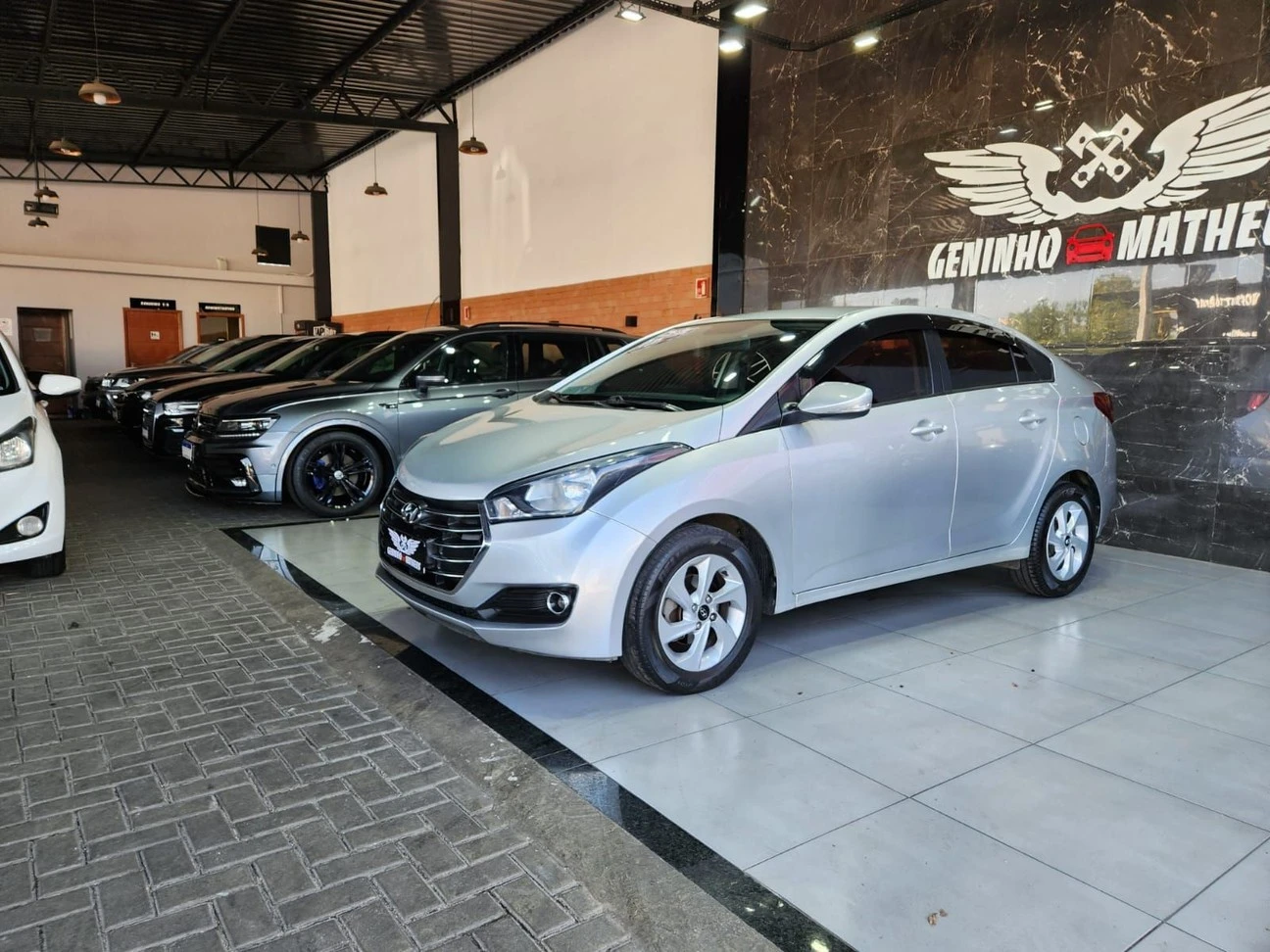 HYUNDAI HB20S