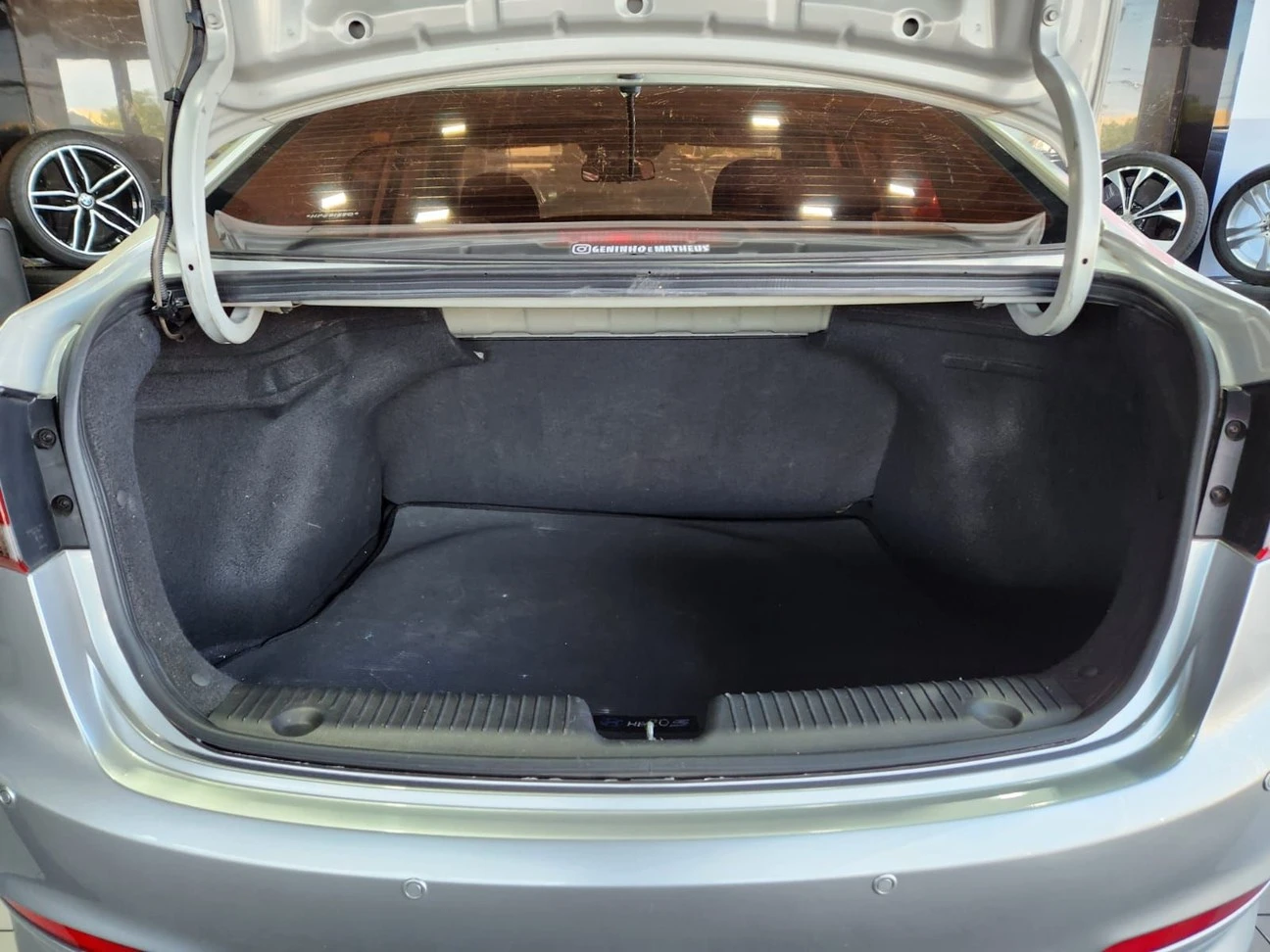 HYUNDAI HB20S