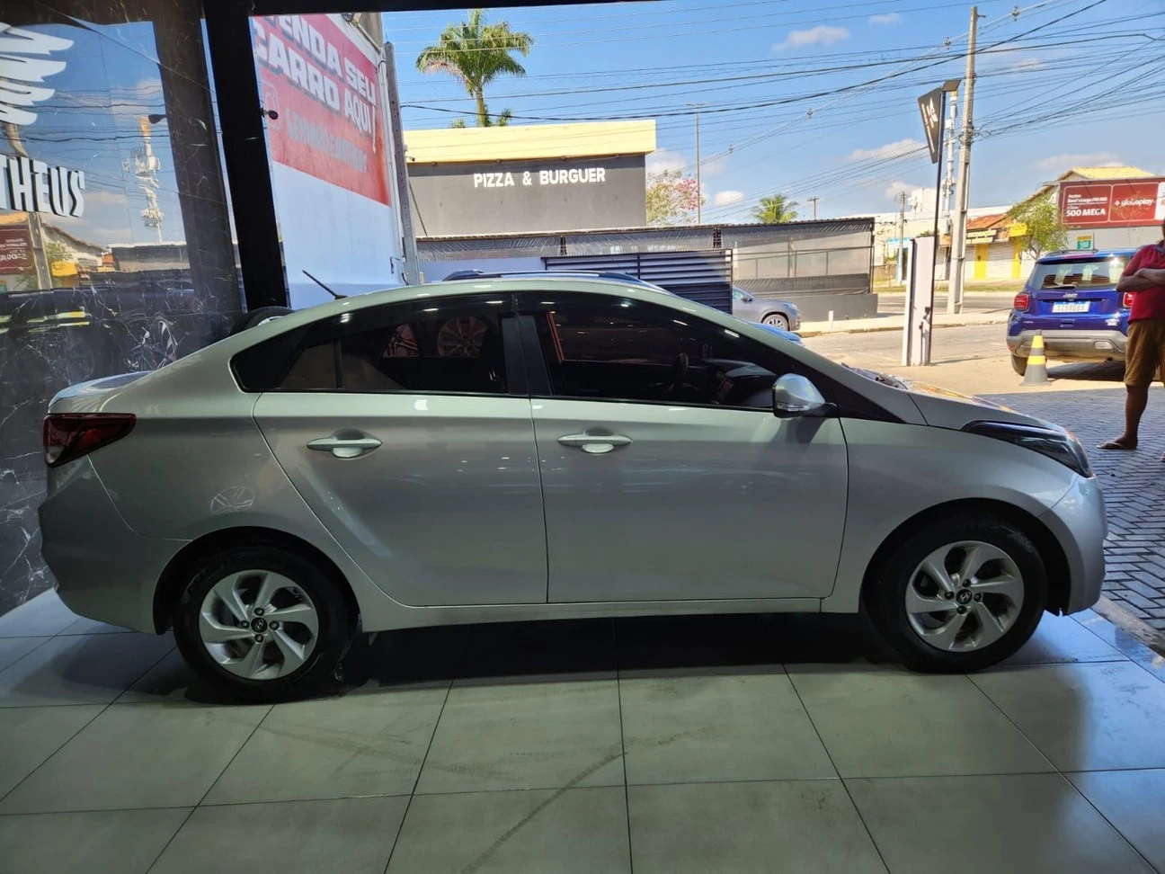 HYUNDAI HB20S