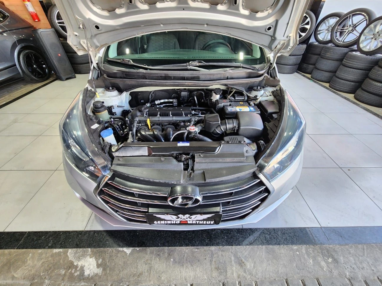 HYUNDAI HB20S